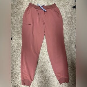 Jaanuu jogger scrubs